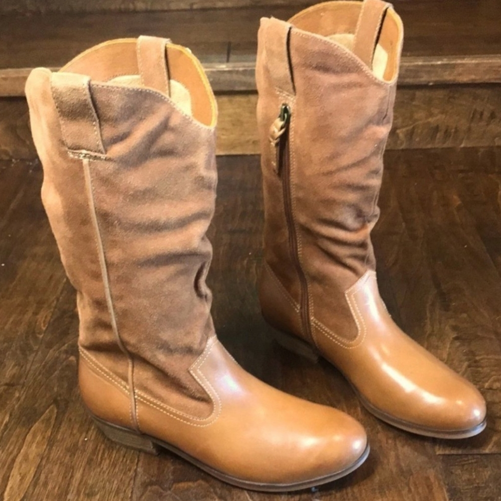 Soft walk suede/leather boots, size 7
